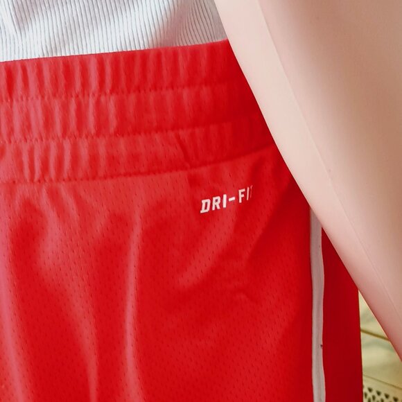 Nike Dri-Fit Women Red Capri L White Side Stripe Wide Leg Loose Fit Draw String - Picture 3 of 8